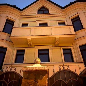 Продаж будинку з ремонтом в серці Франківська вул Республіканська