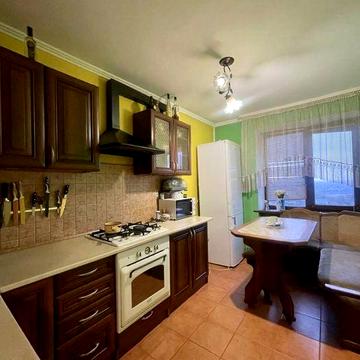 Продається 3к.квартира в центрі міста, Київський майдан ЖК Київський майдан