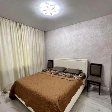 Сдам 2х комнатную квартиру.Хозяин.ТЦ Майдан.