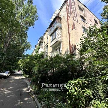 Продам 2-х ком. квартиру , 44 кв. м в Приморском районе.