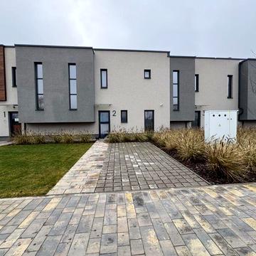 Продаж таунхауса в центрі Крушинки з майже закінченим ремонтом