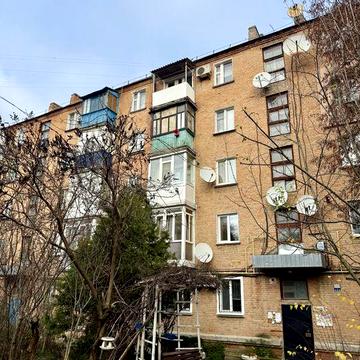 Продаж 2к. квартири на Тельнова, Дендропарк