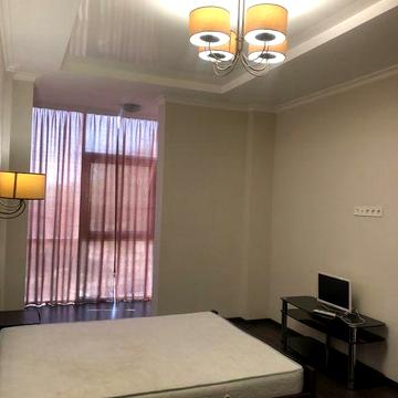 Сдам 1 комн квартиру  в 11 Жемчужине! Газ! Генератор! Малиновского!