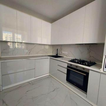 Новинка ! здача в оренду ! 1 кімн. кв.Нова світла простора !