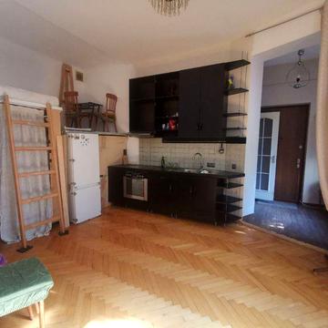 Оренда квартири студії. Личаківський район. Вулиця Зелена