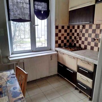 Продаж 2-х кімнт. квартири по вул. Прирічна 27.