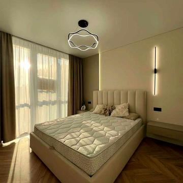 Півторачка з якісним ремонтом в центрі міста на зручному 5 поверсі