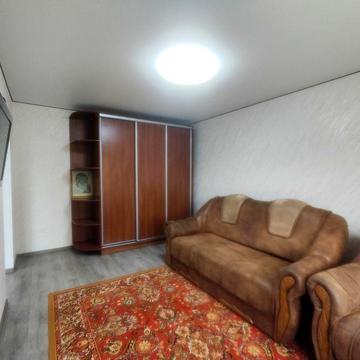 Здам 1 кімнатну квартиру на Лятошинського