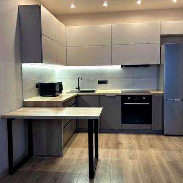 Можна з твар! Чудова 2к студія, ЖК Варшавський, генератор