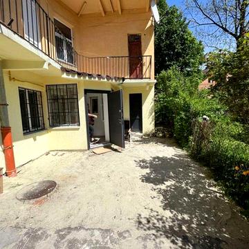 Продаж 1-кім. Кв-ри по вул. Лева ( центр) 1/3ц, 37 м/кв, окремий вхід.