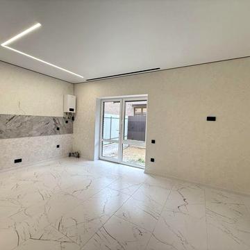 Продам  таун з ремонтом