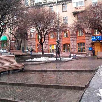 Квартира 2 кімнати в самом центрі Київа вулиця Прорізна