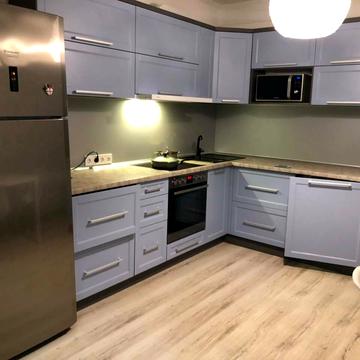 Михайла Гришка вул., 8