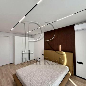 Продаж 1 к. кв.,53м2. ЖК City Hub, вул. Кудряшова 8-Б, метро Вокзальна