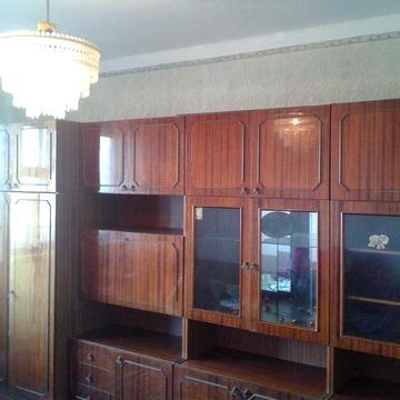 2к., біля метро Харківська. Газова плита.