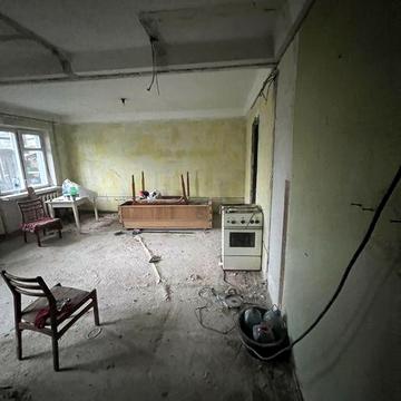 Продам 2 комнатну квартиру в центрі міста