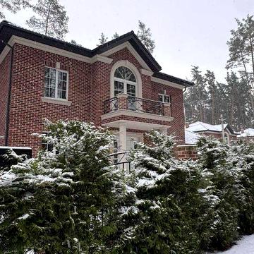 Якісний будинок в елітному районі Бучі!