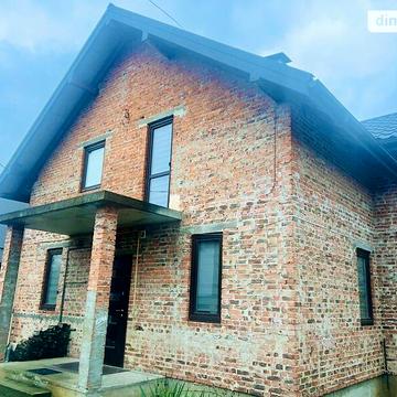 Продаж 4к Дім Степана Бандери вулиця