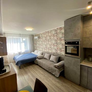 Машинобудівна вул., 41