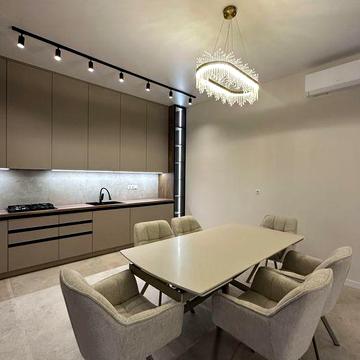 Продаж будинку з ремонтом