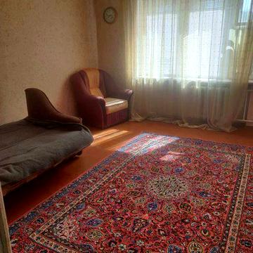 Здам квартиру три кімнатну