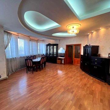 Сдам 4к квартиру на ул. Европейская, 30. Центр.