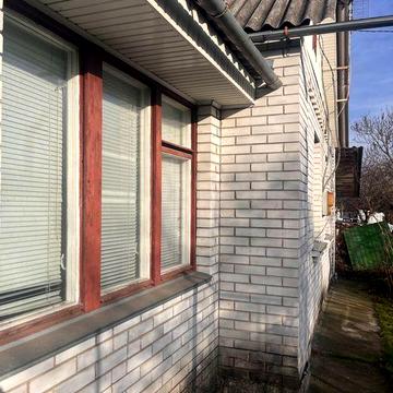 Здається пів будинку у Боярці терміново