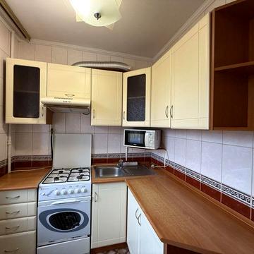 Оренда 2к квартири, Київ, вул.Зодчих 18А.