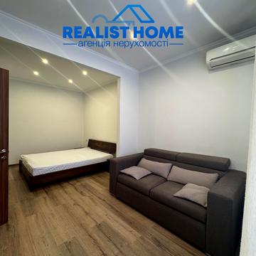 Боголюбова вул., 23