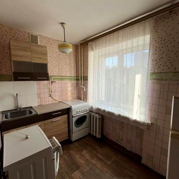 1-ша Набережна річки Стрілка вул., 54