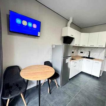 ЖК Гостомельські липки 5, Молодіжна, студія з двориком