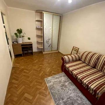 Оренда 1 кім Новомостицька 2а Виноградар Куренівка Ретровіль Газ