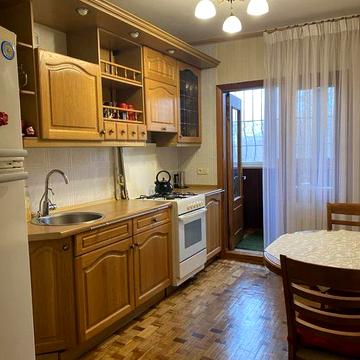 Уютная 3 х квартира Глушко возле Формы