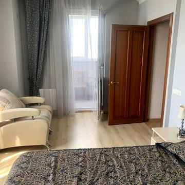 4 ком, Соломенский , ул Воробйова 13 е, от хозяина