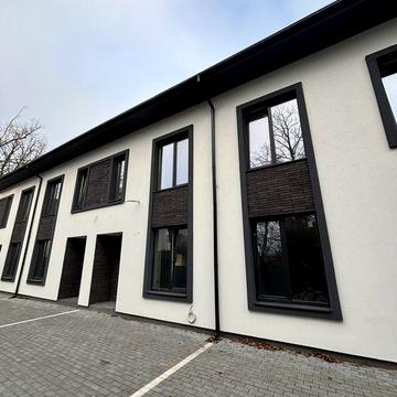 Таунхаус 90 м2 + 45 м2 мансарда парк Незнайка