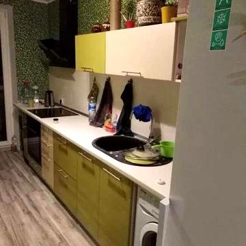 Продаж 1-к квартири вул. Харківська, р-н Лавини