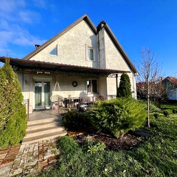 Будинок на Роменскій ( рн Наш маркет )