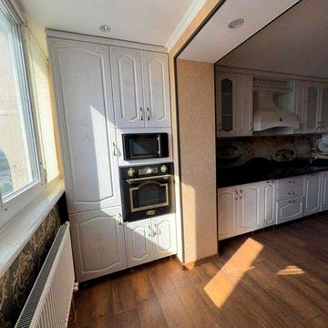 Продам 5-к квартиру, Хортицкий мкрн, пр. Юбилейный 14