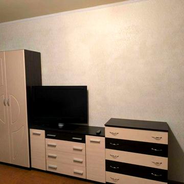 сдам на длительный срок 1к кв на Алексеевке, метро 5 мин, газовая печь