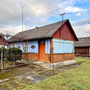 Продаж житлового будинку біля м. Стрий