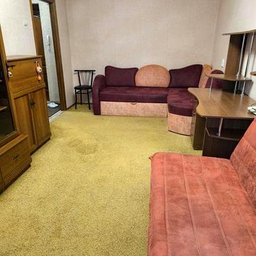 Центр, вул. УПА(Ватутіна),30/32, 1-кімн. квартира.