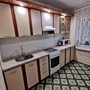 Продається 2-кімнатна квартира Кичкас, вул. Соціалістична