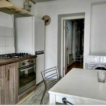 Сдам 2х к.Пастера/ Укр.театр