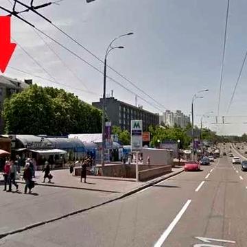 ТЕРМІНОВО Продам 2К квартиру бульвар Миколи Міхновського 30/1