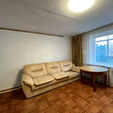 Сдаю 3-х к.кв. Центр 3-я Слободская