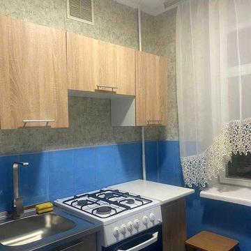 1кім кв вулиця Володимира Великого бічна