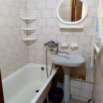 Сдали 1-комнатную.квартиру м. Дворец Спорта