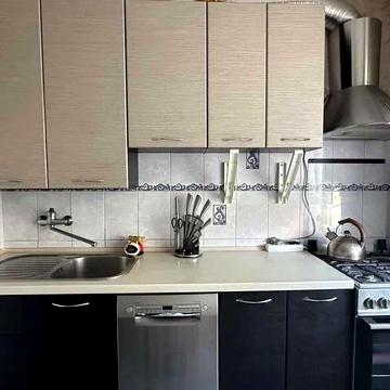 Продам 3х кімнатну квартиру в Харкові.