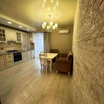 Довгострокова оренда 3к Квартира Слави бульвар ЖК Салют