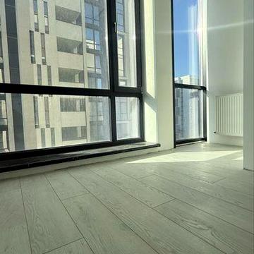 2 кім квартира з виглядом на озеро. Обжита новобудова